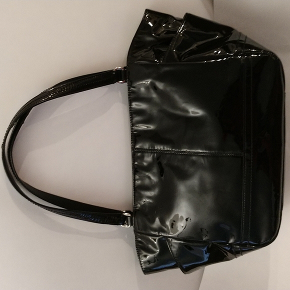 Coach Carrie Park Signature Patent Leather Tote F23979 - Picture 4 of 13